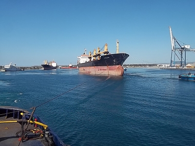 M/V ACHILLEAS towed by CHRISTOS XXIV