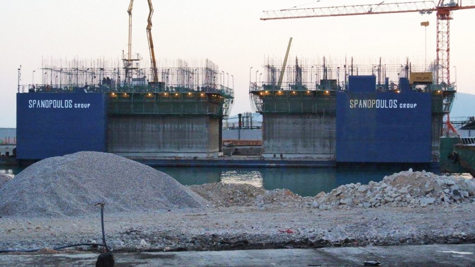CONSTRUCTION OF PIER III / PORT OF PIRAEUS - GREECE