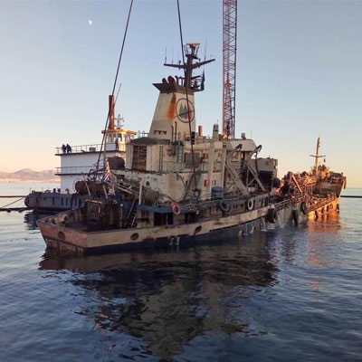 Successful and safe completion of the lifting of the &quot;Agia Zoni II&quot;